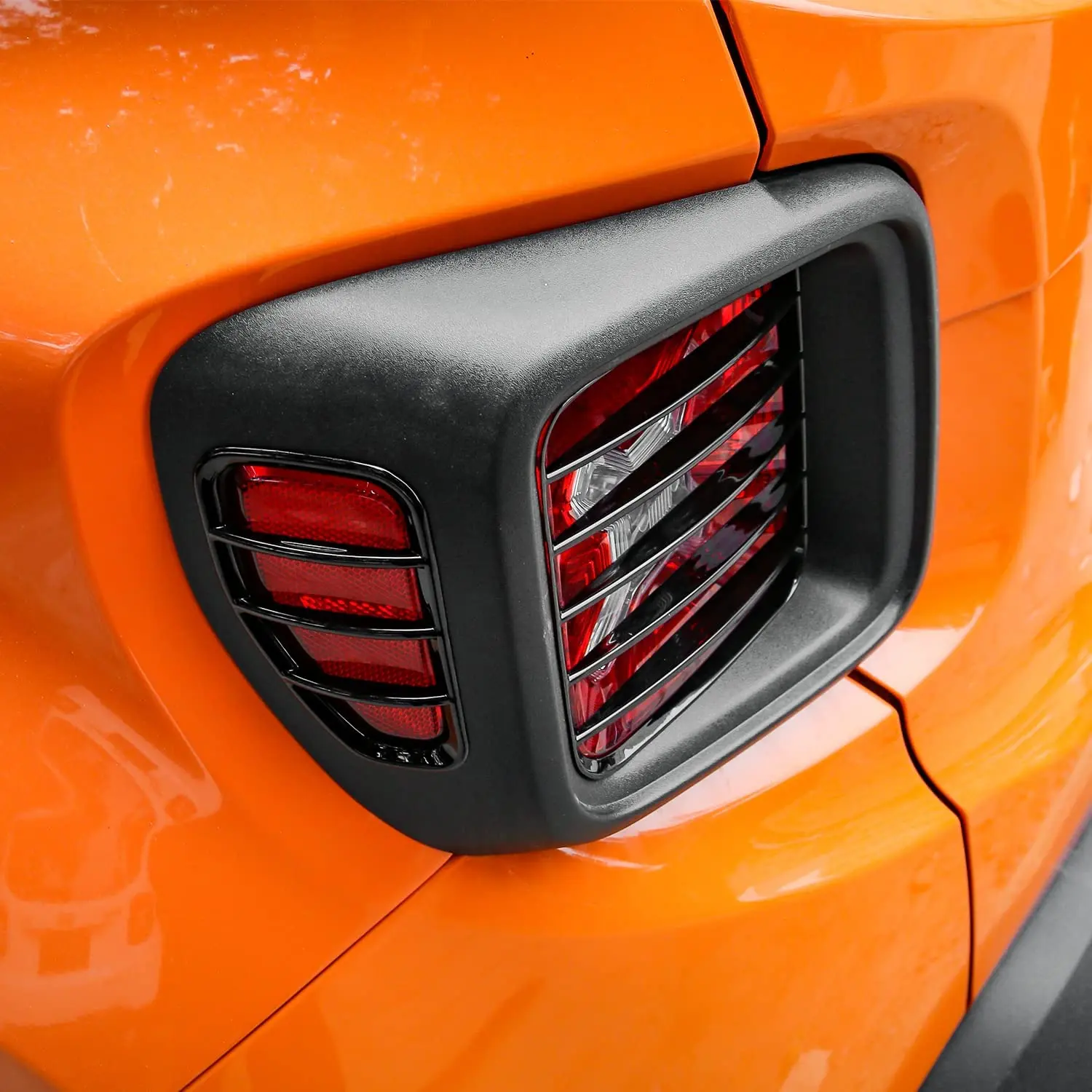 For 2015+ Jeep Renegade Tail Light Lamp Guards Blinds Rear Taillight Guard - Image 3