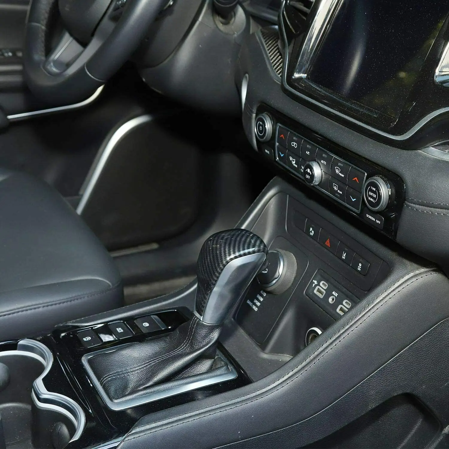 For 2019+ Jeep Cherokee Car Gear Shift Knob Trim Cover - Image 3