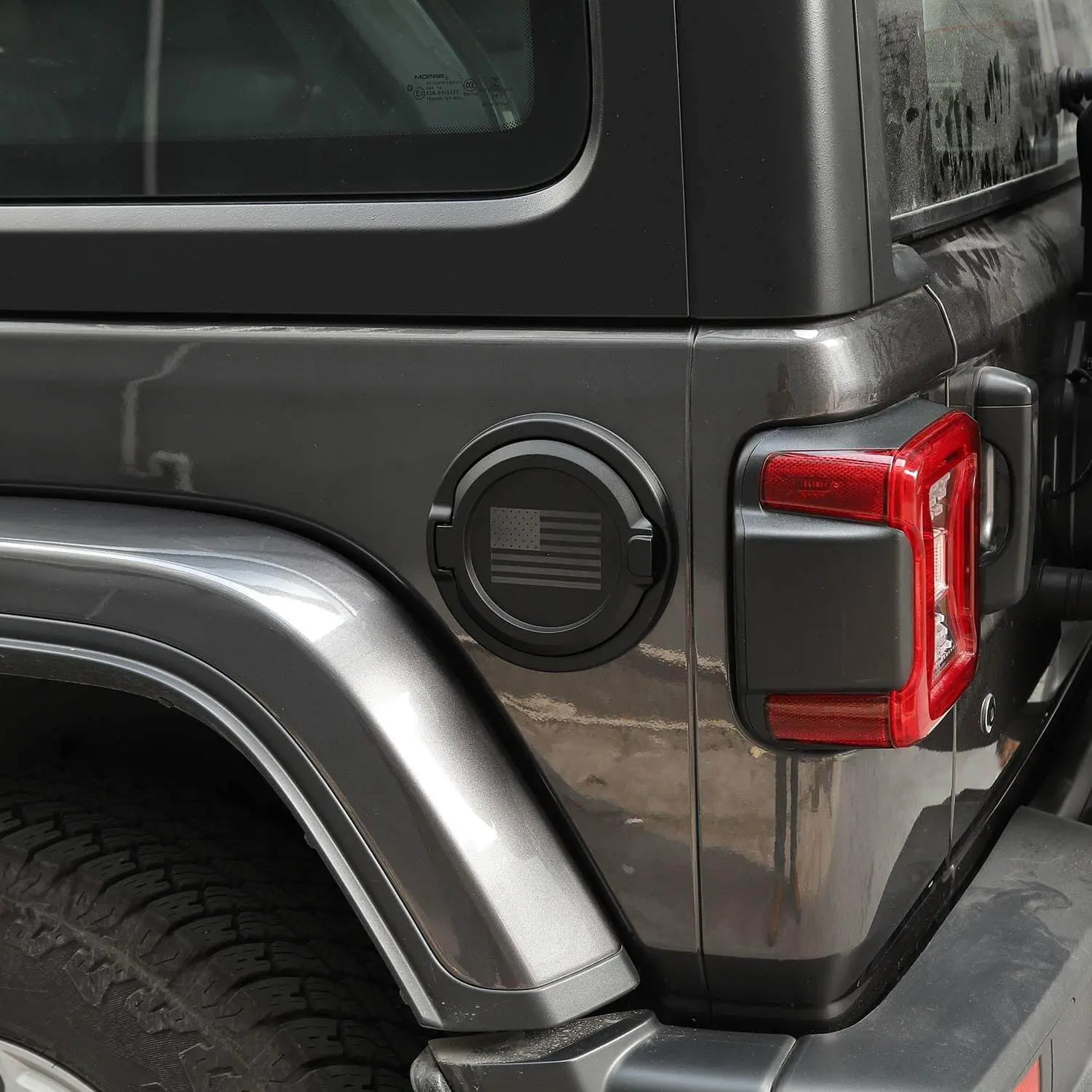 For 2018+ Jeep Wrangler JL JLU Gas Tank Cover Aluminum Alloy Fuel Filler Door Cover US Flag NOT FIT 4XE - Image 2