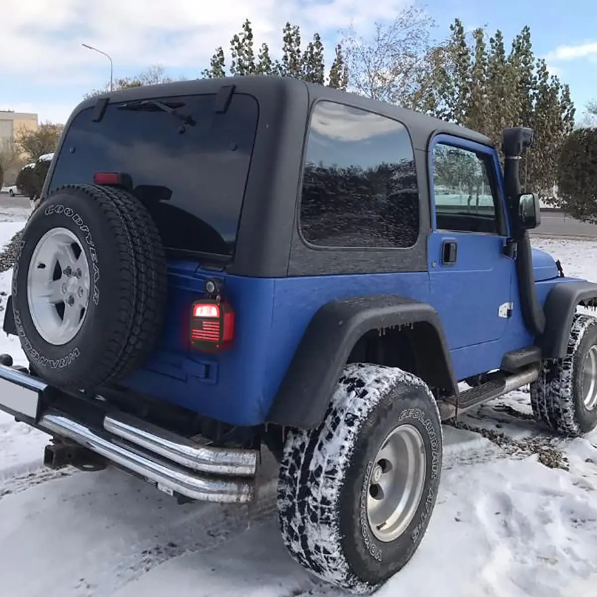 For 1996-2006 Jeep Wrangler TJ Metal Rear Taillights Guards (US Flag) - Image 7
